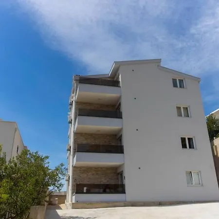 Ivica #7 * Makarska